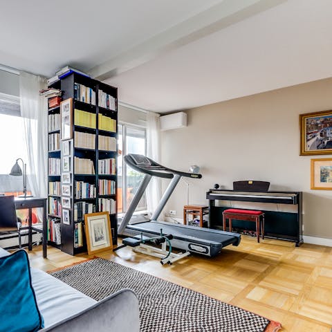 Keep up with your workout routine, tickle the ivories, or simply pick a book off the shelf and relax on the sofa