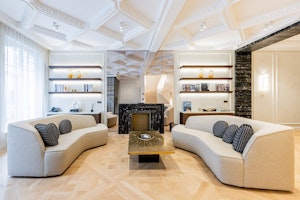 Maison Luxe image 1