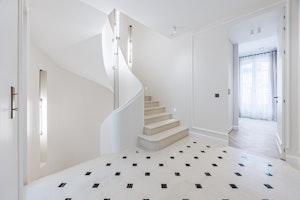 Maison Luxe image 15