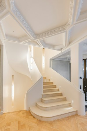 Maison Luxe image 9