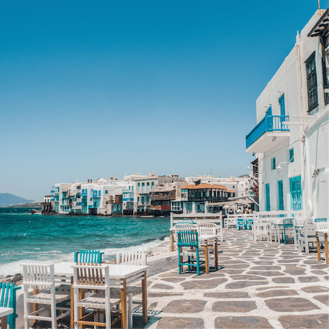 Explore the white and turquoise charms of Mykonos town