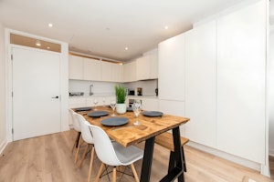 Farringdon Flight image 12