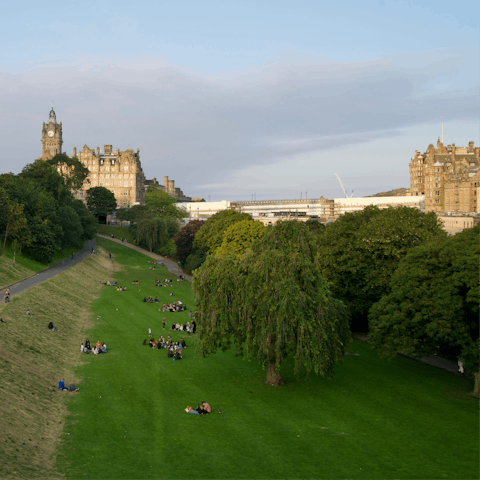 Enjoy a picnic at Princes Street Gardens, just a fourteen-minute walk from the boat