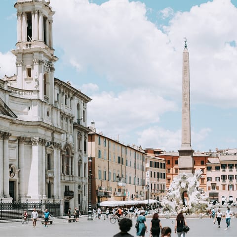 Head out on foot and explore Rome – Piazza Navona is minutes away