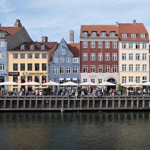 Explore the beautiful Nyhavn waterfront, a five-minute stroll from your door