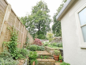 Minchinhampton Cottage image 10