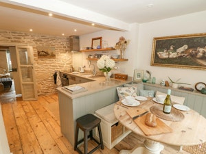 Minchinhampton Cottage image 5