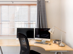 Warwickshire Townhouse image 3