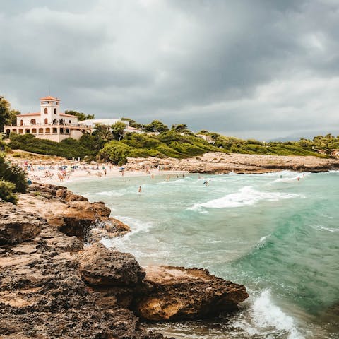 Spend your time relaxing on Alcúdia's beautiful hidden beaches nearby