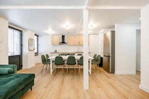 Verdant Chic image 7