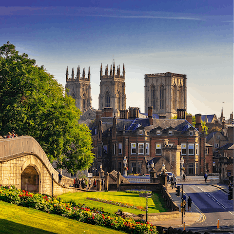 Explore York and its famous Roman walls, incredible architecture, and historical sights with ease