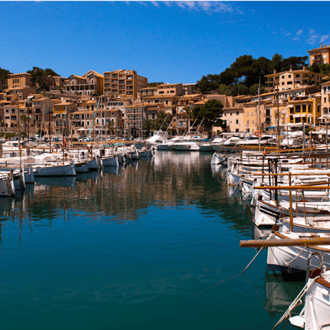 Visit pretty fishing villages such as Sóller