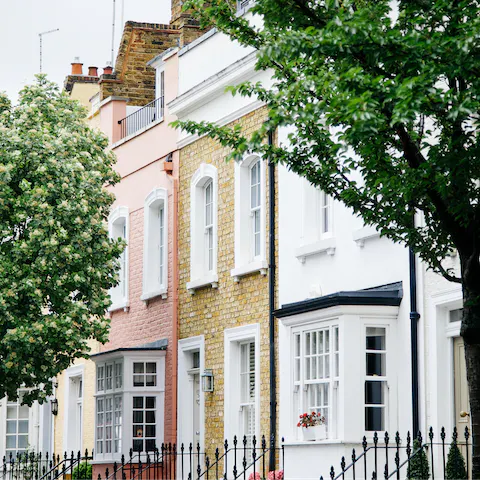 Take the short stroll to the King's Road in Chelsea