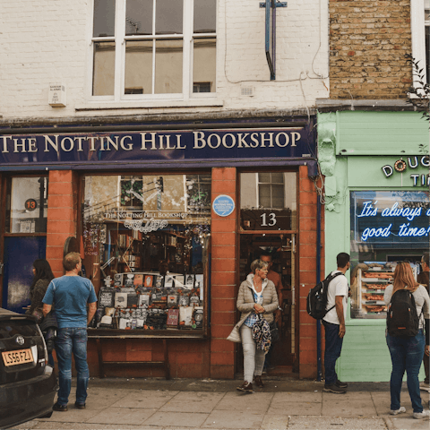 Write your own love story while wandering through Notting Hill