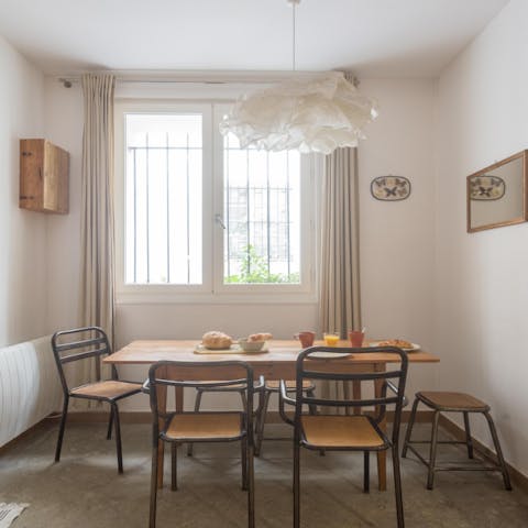 Enjoy your croque madame in the charming country-house style dining area