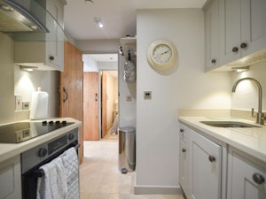 Shell Cottage image 13