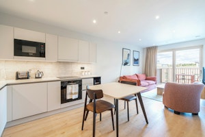 The Suburban Nest image 9