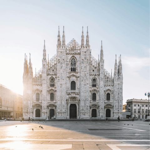 Stroll towards Piazza Duomo – just ten-minutes away