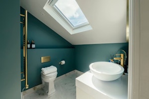 Skylights over Fulham image 10