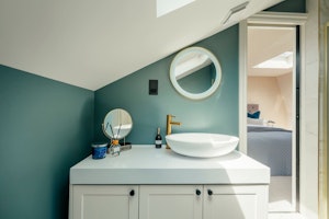 Skylights over Fulham image 2
