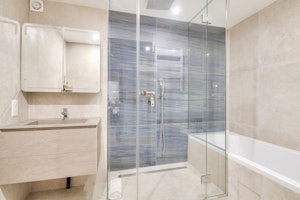 Rocaille Retreat image 4