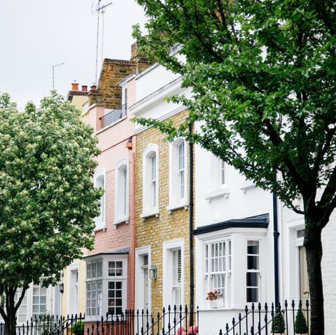 Explore tree-lined streets of pastel houses in Chelsea