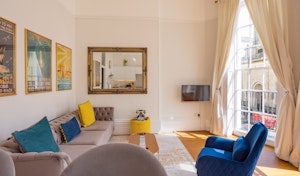 Hove Actually image 14