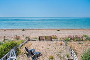 Pevensey Bay Beaut image 8