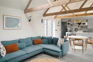 The Cornish Barn image 1