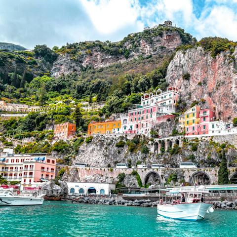 Enjoy the sights and sounds of the Amalfi Coast – with beach Marina del Cantone only a twenty-minute drive away  