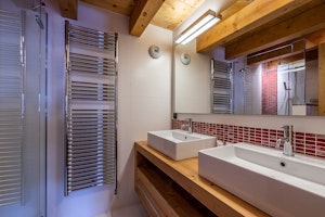 L’Aprèski image 11