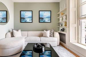 Elegant Townhouse image 10