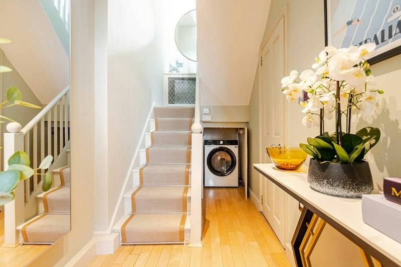 Elegant Townhouse additional image