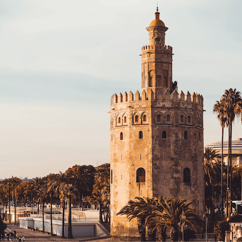 Admire the Torre del Oro – it's a seven-minute walk from the apartment