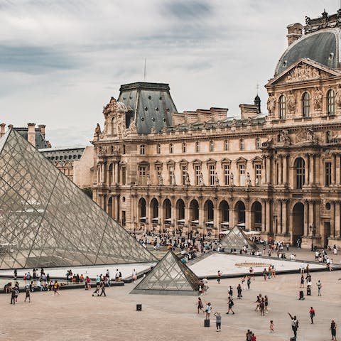 Visit the world-famous Louvre Museum – a two kilometre walk away