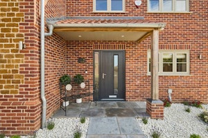 Northern Manor image 11
