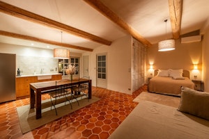 The Luberon Hideaway image 15