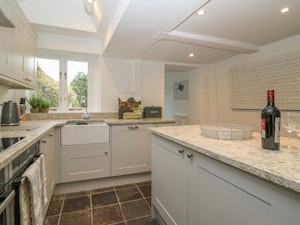 Burford Classic image 9