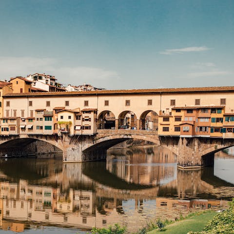 Take some snaps of the medieval Ponte Vecchio, a four-minute walk away