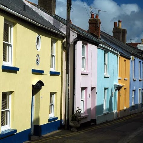 Head into the smart market town of South Molton – a fifteen-minute drive