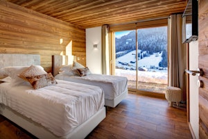 Snowed In image 14
