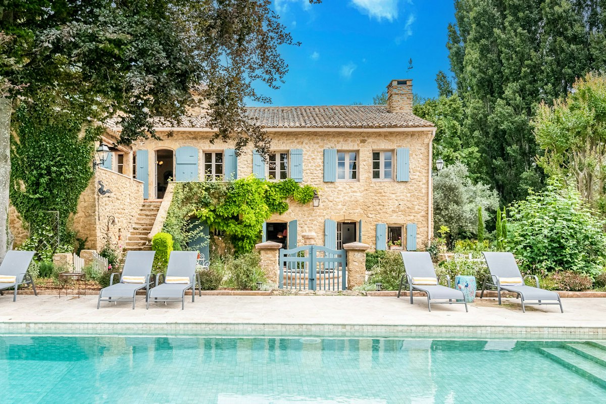 Sunny Stone Abode, Provence-Alpes-Côte d'Azur