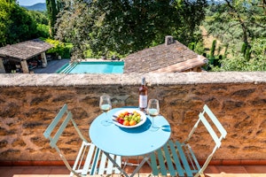 Sunny Stone Abode image 13
