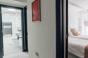 Major House image 9