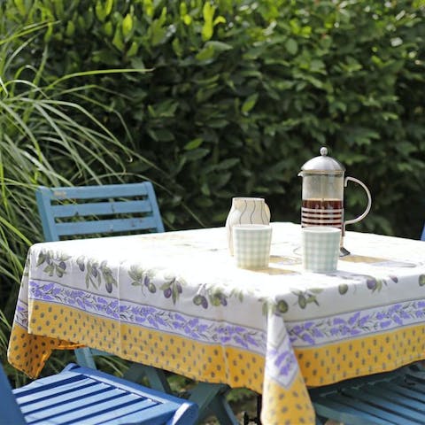 Enjoy an alfresco breakfast in the private garden