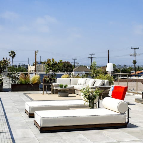 Laze in the California sunshine on the rooftop terrace