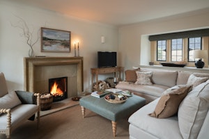 Tippin' Cottage image 4
