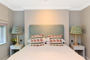 Battersea Parkside image 4