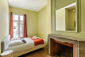 Chartreuse & Brick image 9