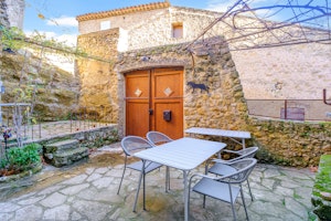 Provencal Hideaway image 10